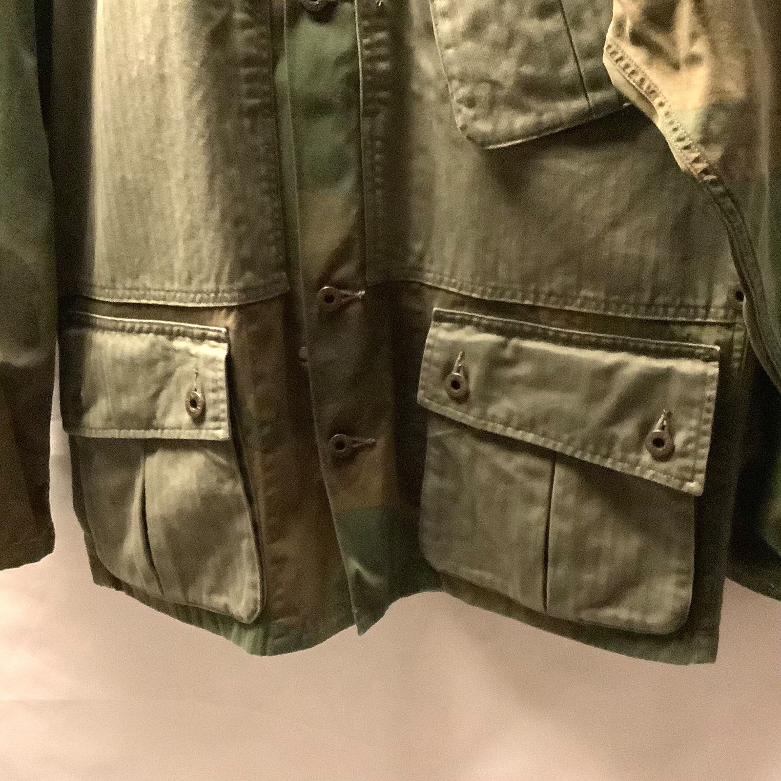 新品 Nigel Cabourn FATIGUE JACKET-CAMO 48 Nigel Cabourn's Reversible Fatigue Shirt is Two Jackets in One