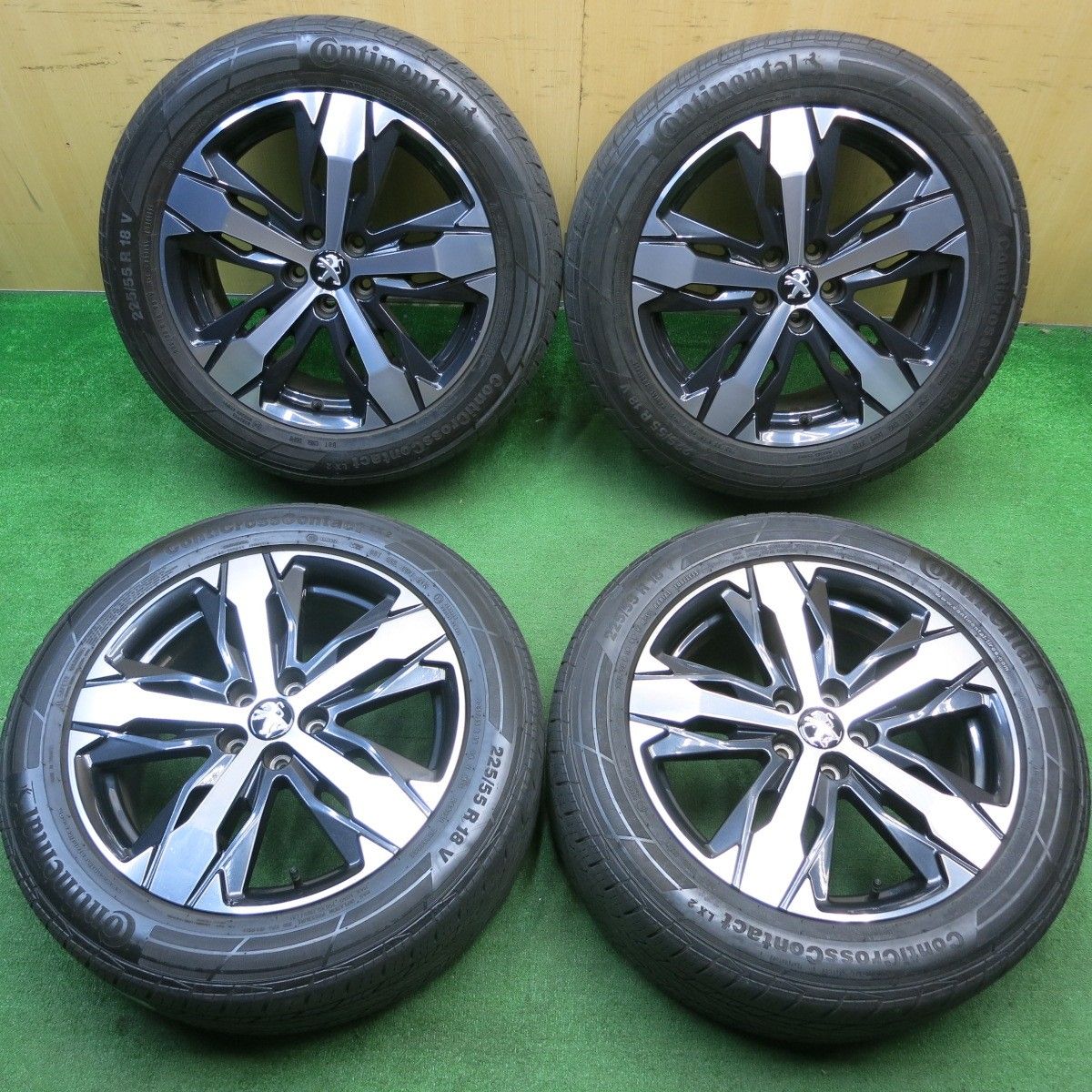 キレイ プジョー 3008 5008 純正 225|55R18 コンチネンタル コンチクロス コンタクト LX2 18インチ PCD108|5H 5042201TNノ