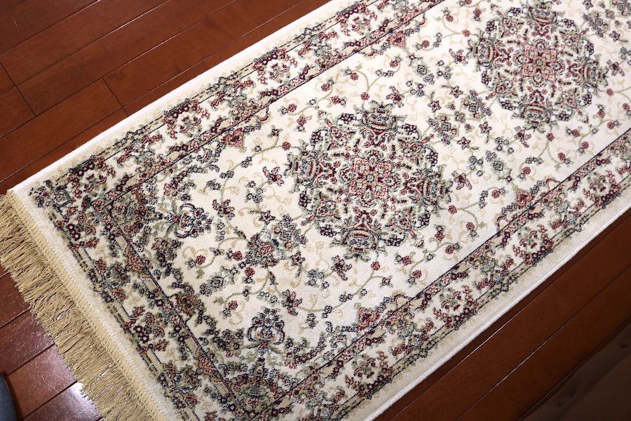 送料無料！ペルシャ柄絨毯 67×240 新品未使用 玄関マット キッチンマット ペルシャ柄絨毯 67×240 新品未使用 玄関マット キッチンマット