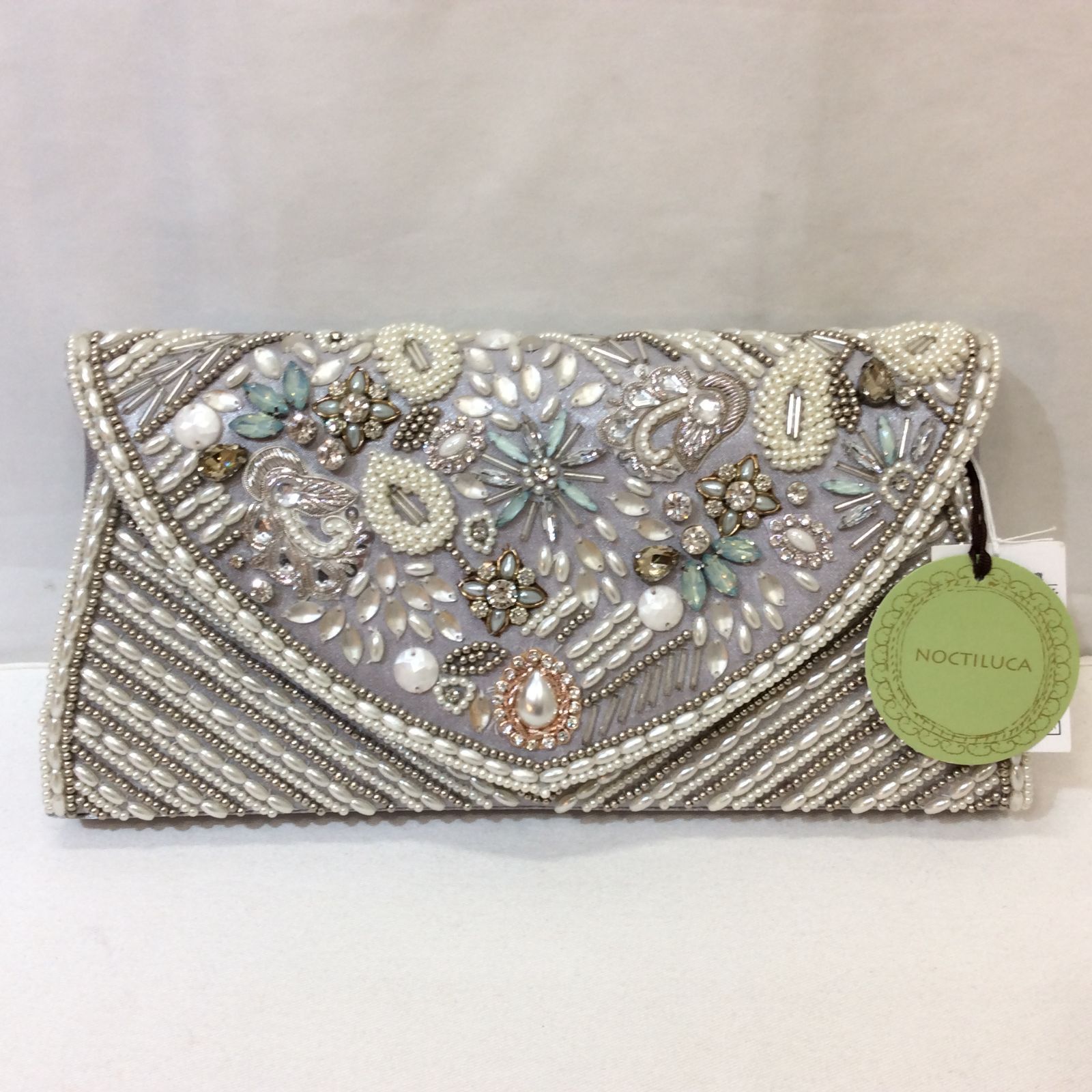 NOCTILUCA ノクチルカ ビジュー付きクラッチバッグ チェーンショルダー付き シルバー系