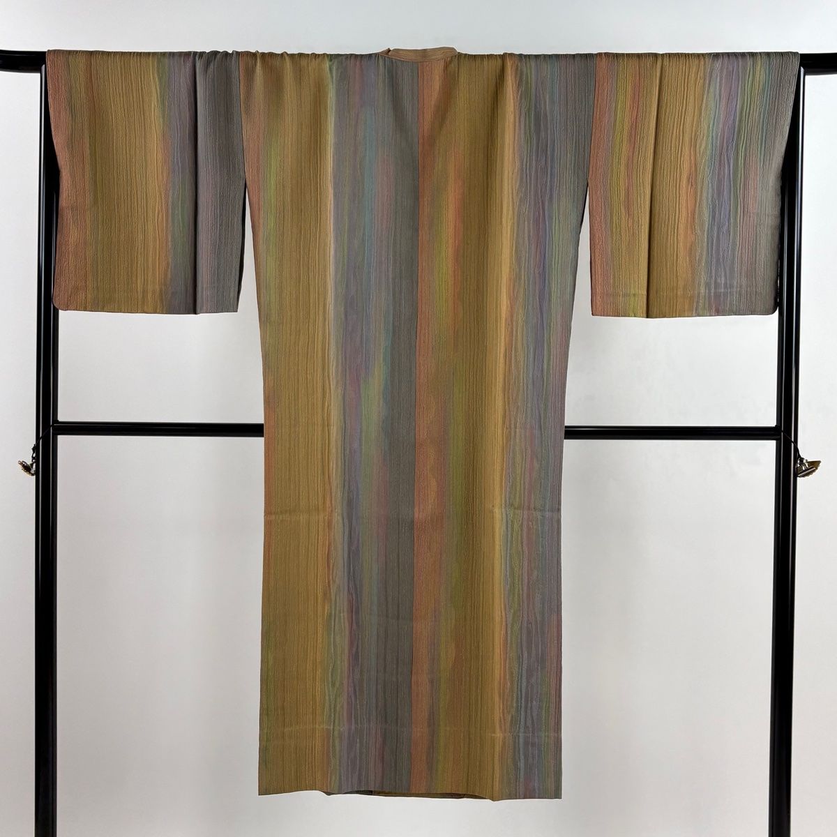 道行 身丈131.5cm 裄丈68cm L 和装コート 角衿 落款 地紋 縦縞 黄土色 正絹 名品