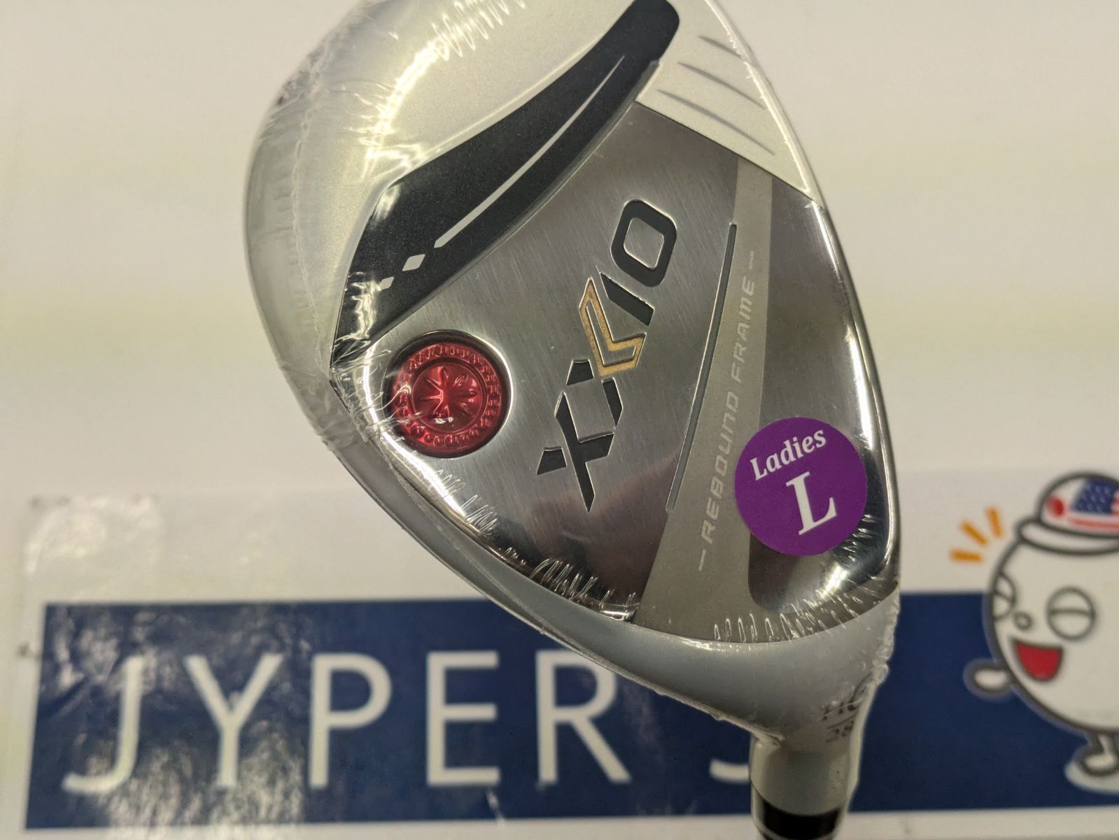 Ld XXIO13 ゼクシオ 13 6H 28°レディス パールホワイト ハイブリッド 右用 ゼクシオ MP1300L ﾌﾚｯｸｽ L カーボンシャフト DUNLOP 2025年モデル 日本 葛西店