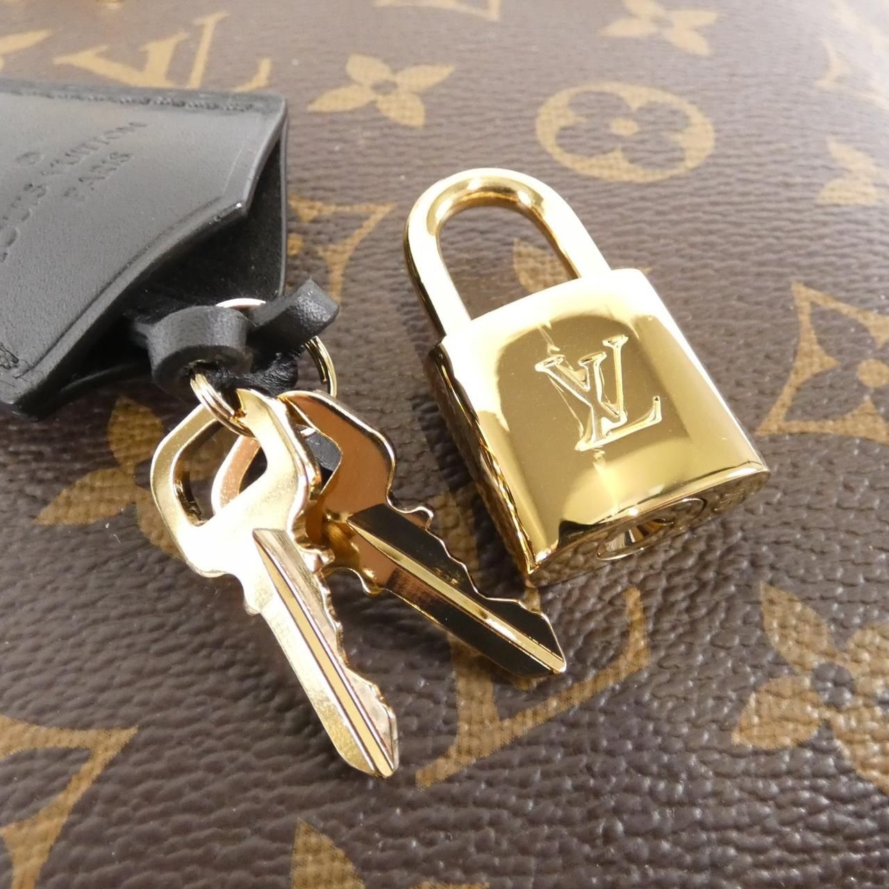 ルイヴィトン モノグラム