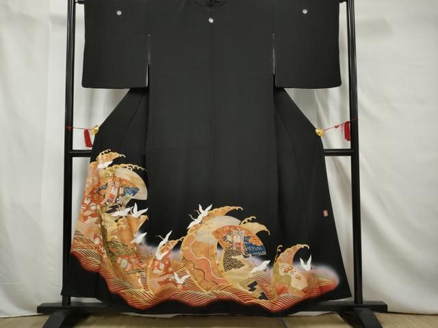 平和屋着物□豪華黒留袖 駒刺繍 立波飛鶴文 暈し染め 金彩 正絹