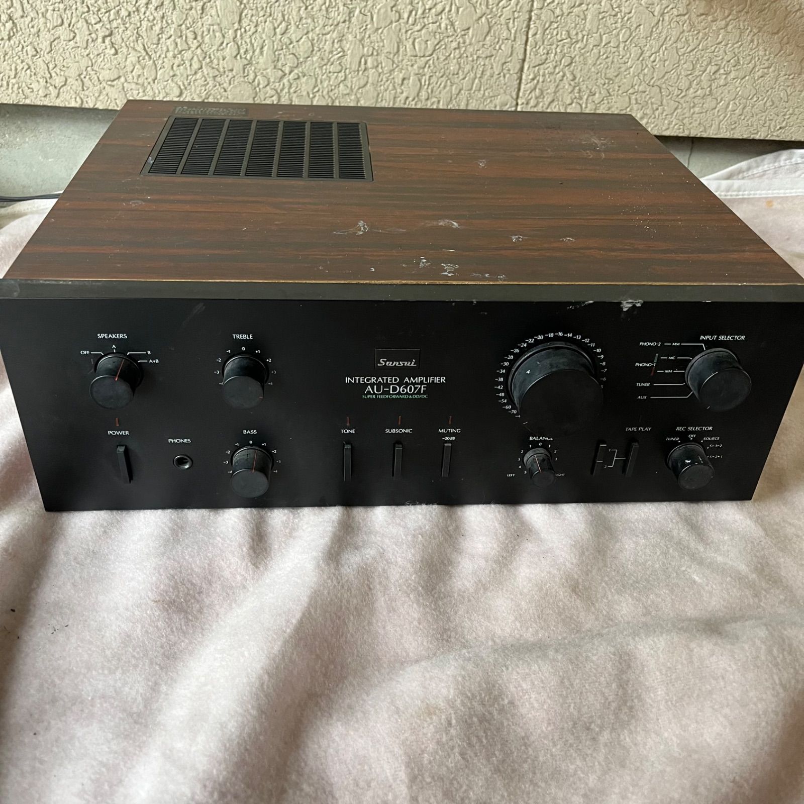 Sansui 山水 プリメインアンプ AU-D607F - メルカリ