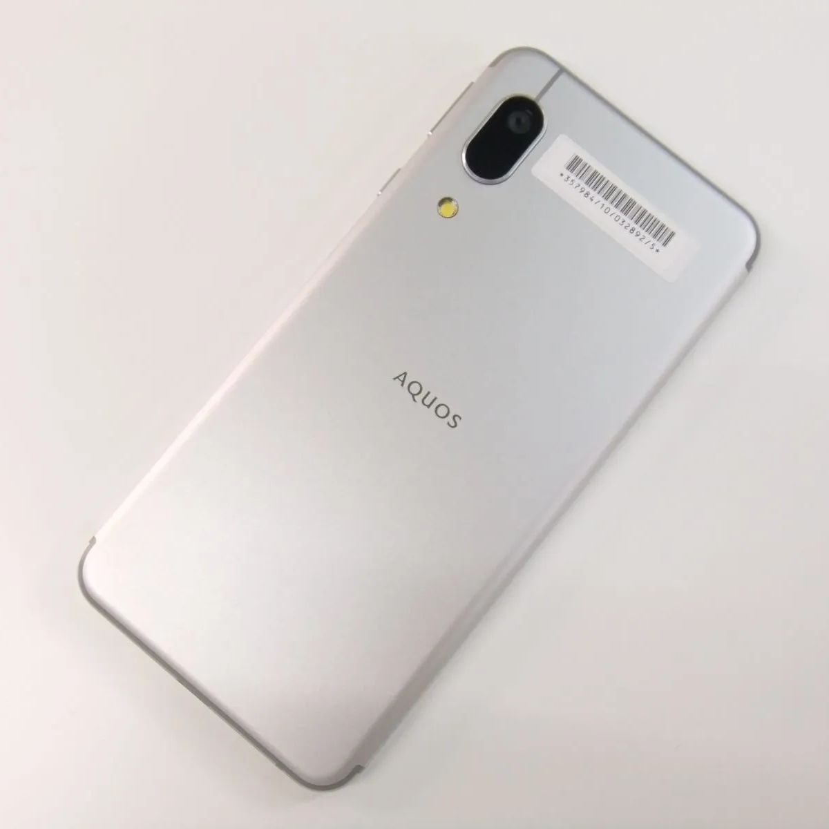 AQUOS sense3 basic simロック解除済み