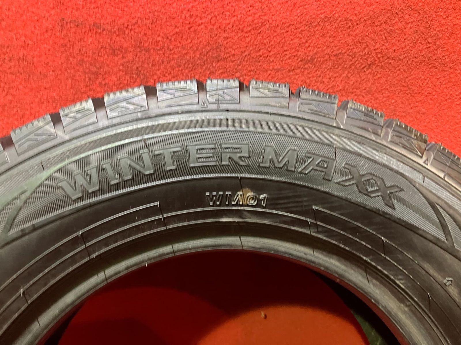 70R13 DUNLOP