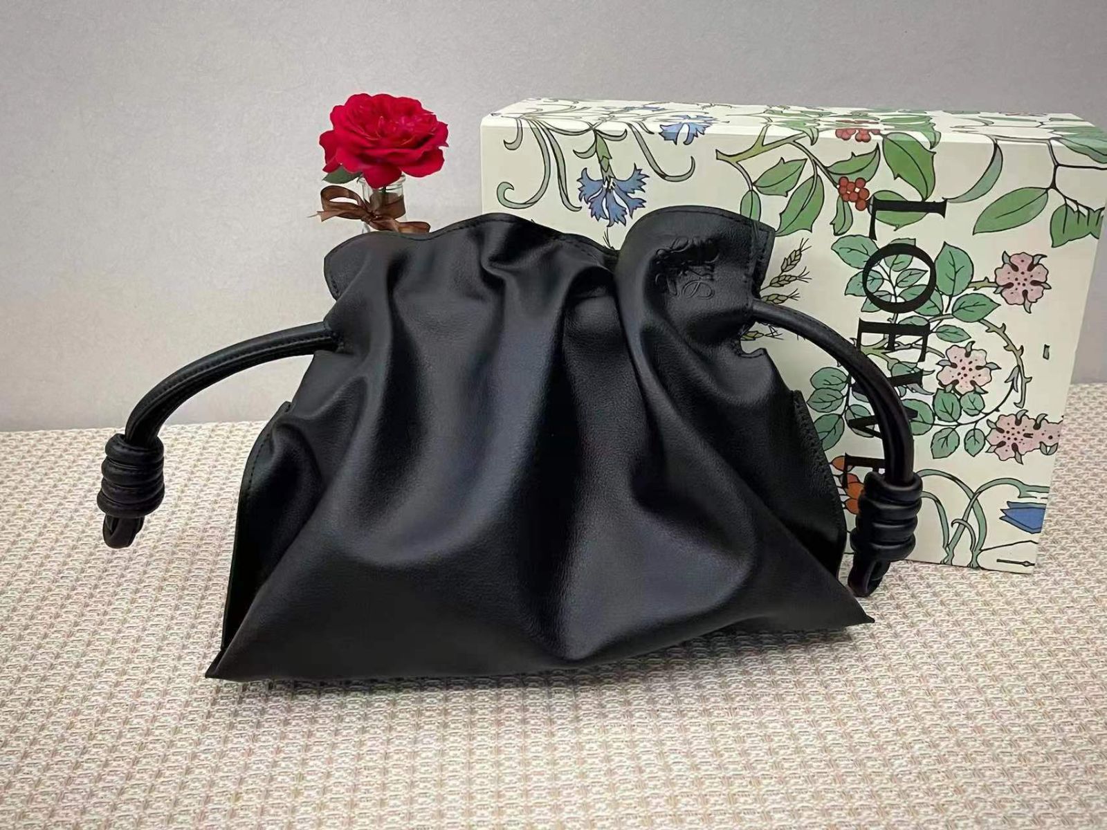 ロ エ ペ フラメンコクラッチバッグ DECORATOM_COM_BR