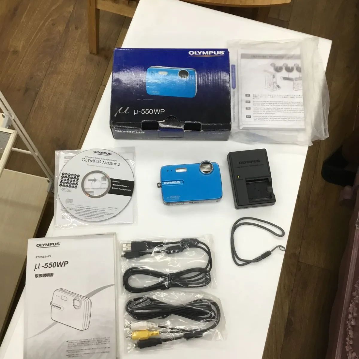 OLYMPUS（コンパクトデジタルカメラ）のフリマアイテム一覧 【美品・動作未確認】★OLYMPUS μ-550WP デジタルカメラ