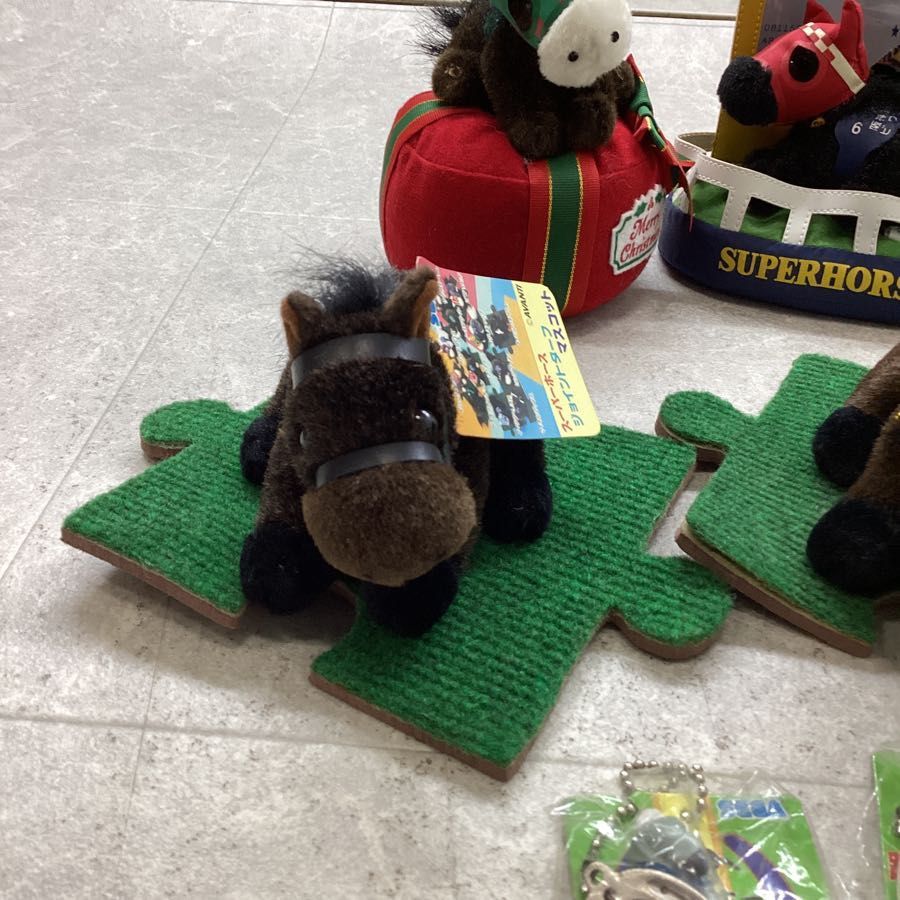 SUPERHORSE スーパーホース 蹄鉄キーホルダー 馬 競馬 ぬいぐるみ