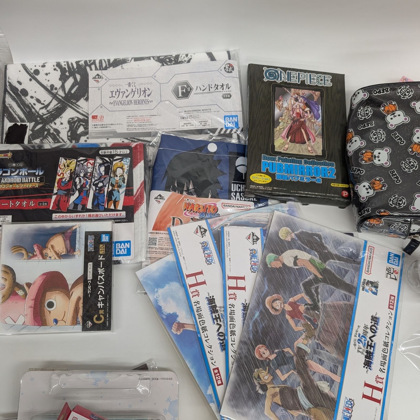 お得な情報満載 大量 アニメグッズ まとめ売り 鬼滅 呪術 セーラームーン ナルト ピンズ・ピンバッジ・缶バッジ