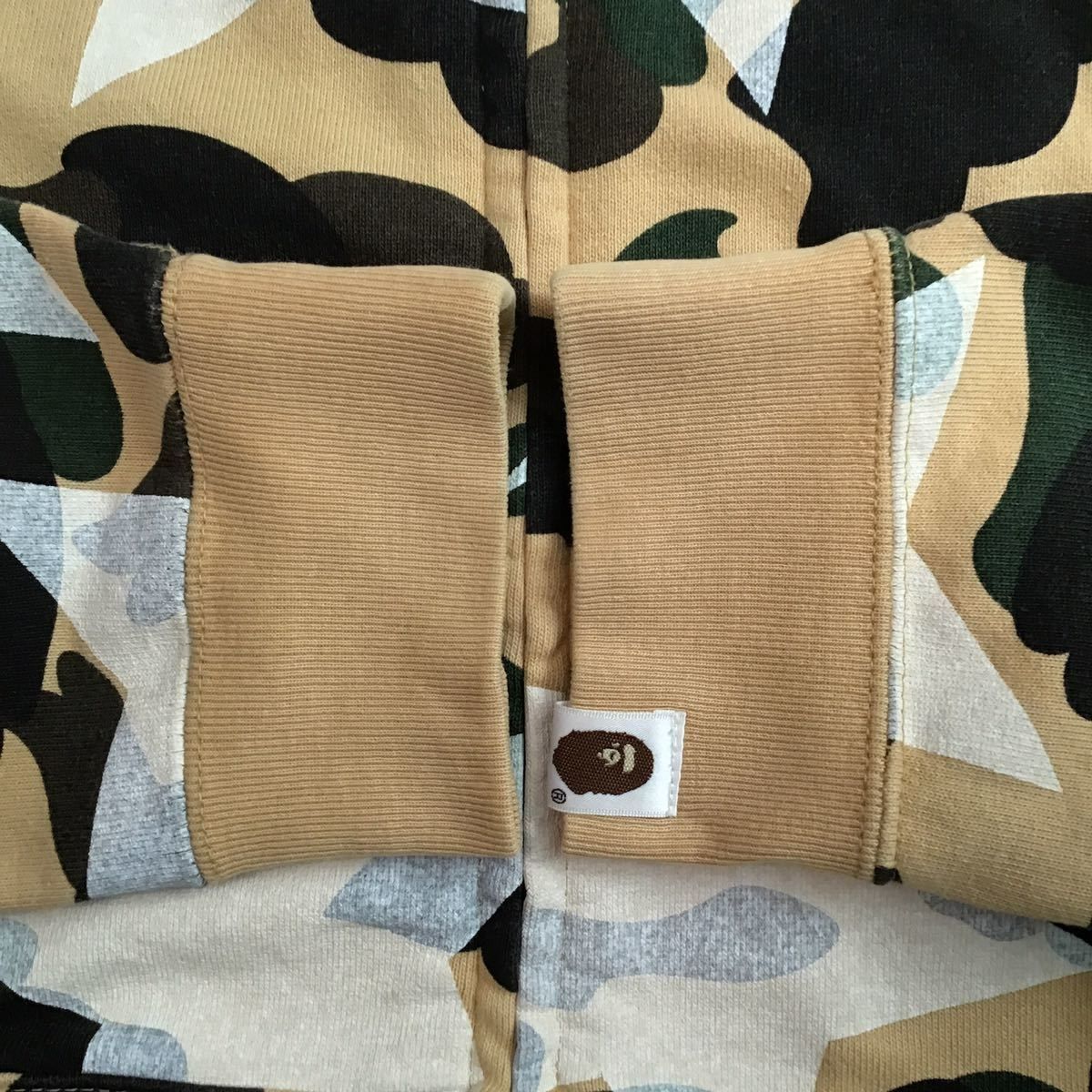 a bathing ape カモ ジップパーカー　スター a bathing ape カモ ジップパーカー スター A BATHING APE◇ジップ