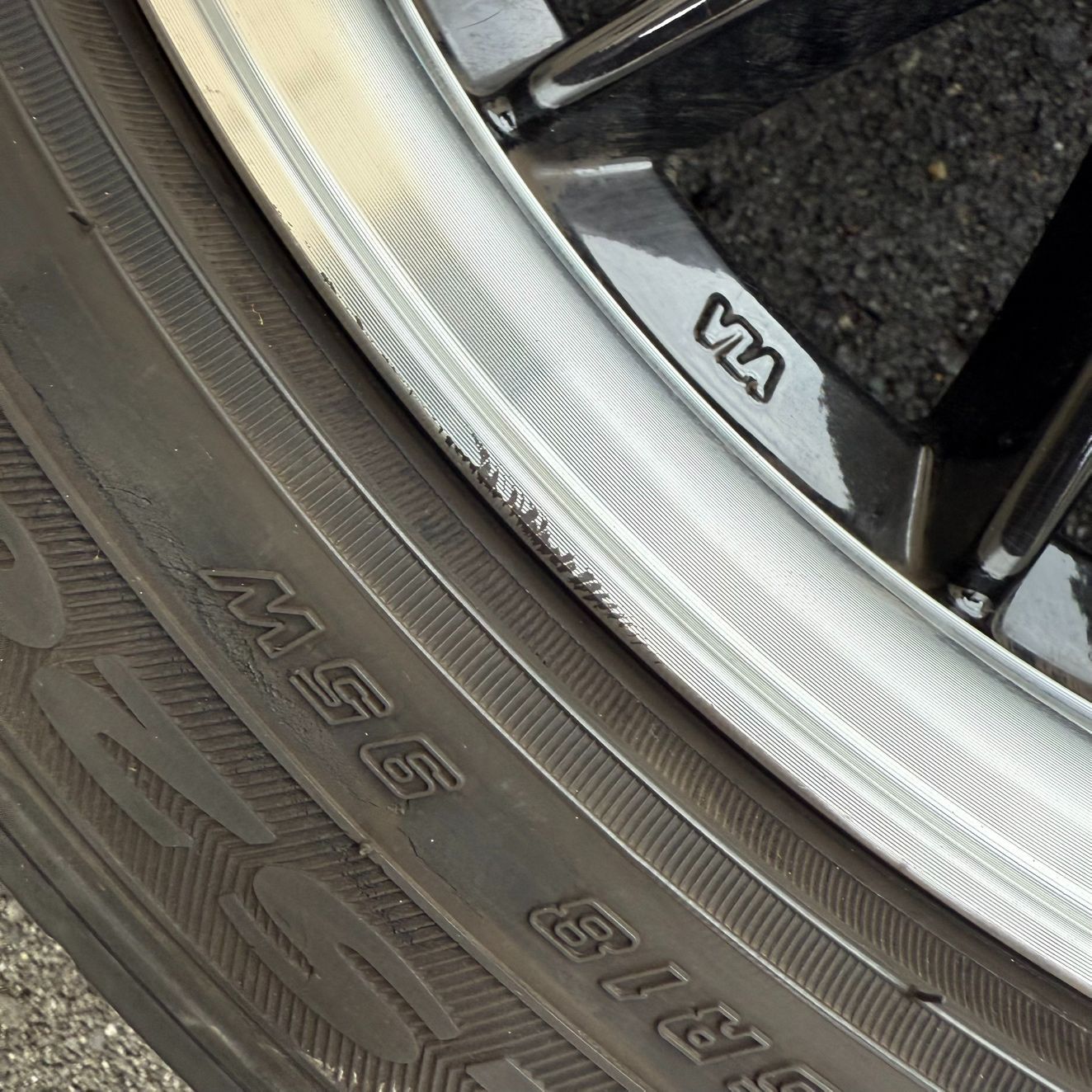 アルミホイール