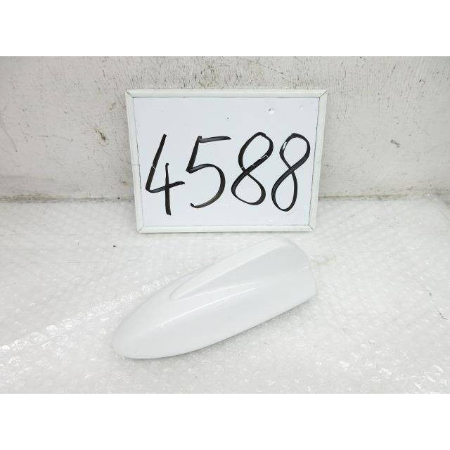 2014年 ボルボ S60 DBA-FB420 T5 アンテナ 31346638 190729 4588