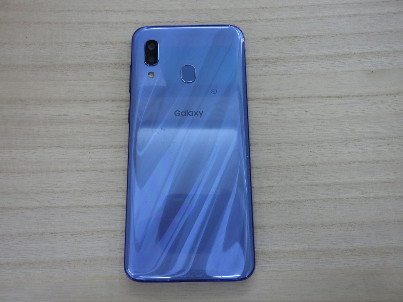 SIMフリー 本体 Galaxy A30 SCV43-u 64 GB 480G Galaxy A30 SCV43