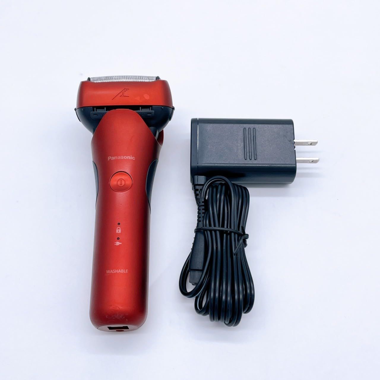 1643 パナソニック メンズシェーバー ラムダッシュ 3枚刃 赤 充電中でも剃れる ES-LT4P-R