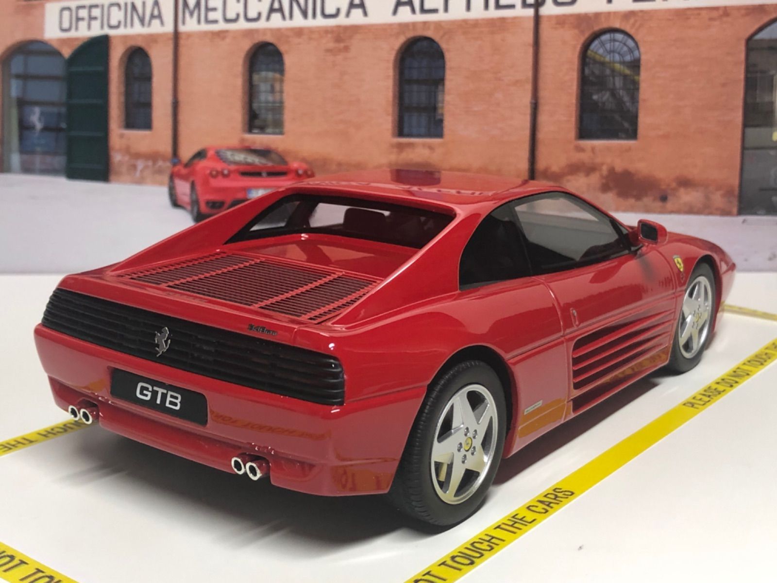 GT スピリット 1/18 Ferrari 348 GTB Red フェラーリ - Garage FORZA