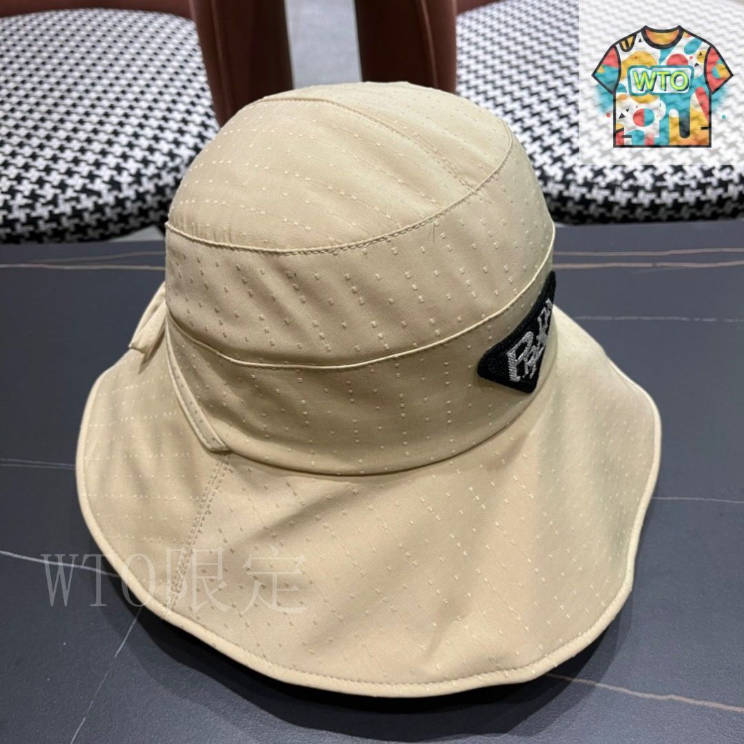 直営店PRADA*キャンバス フィッシャーマンハット国内完売品♪ 直営店PRADA*キャンバス フィッシャーマンハット国内完売品♪