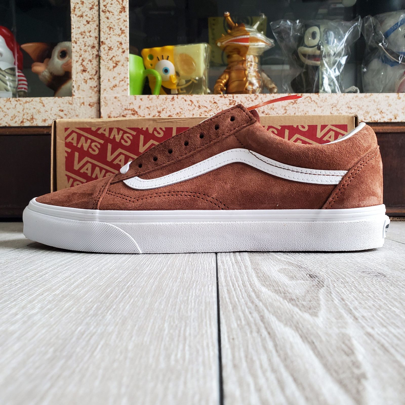 VANSバンズ□新品未使用 2022年 USA企画 廃版 限定 Pig Suede