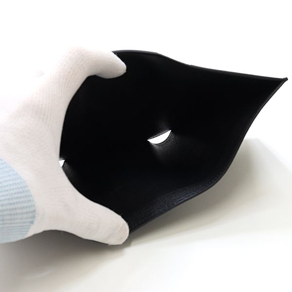 ブラック シルバー金具