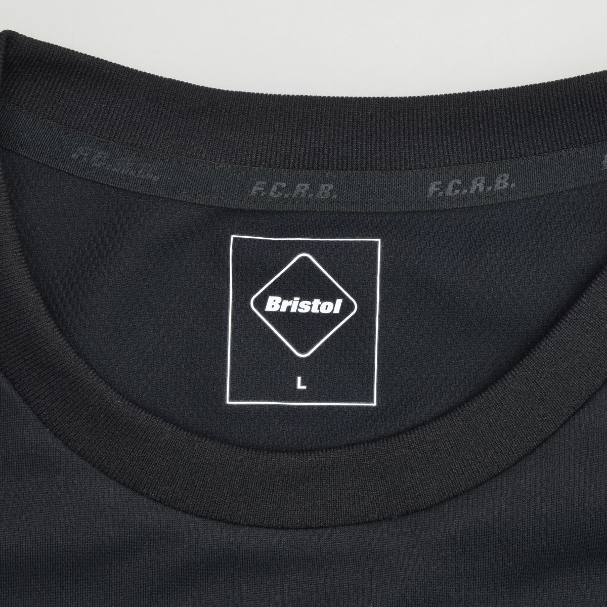 【美品】23SS L/S TOUR TEE fcrb-230020 23SS L/S TOUR TEE fcrb-230020 ブラック M 81fDvpeiXmL