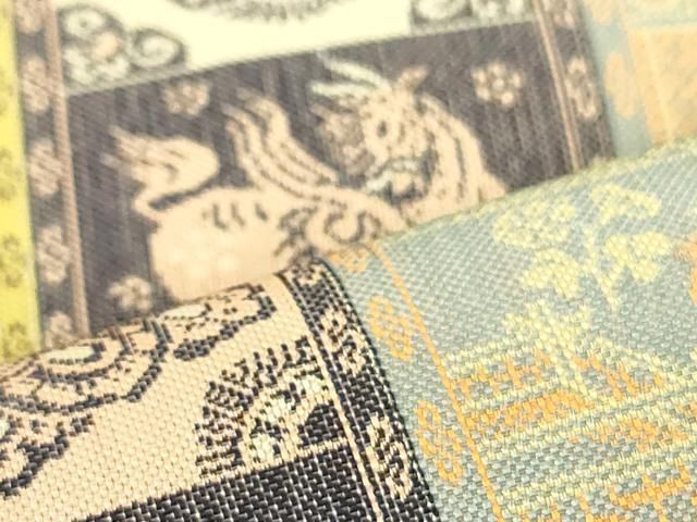 平和屋着物●龍村美術織物　全通柄　九寸開き名古屋帯　紅牙瑞錦　金糸　正絹　逸品　DAAT7931ob 平和屋着物○龍村美術織物 全通柄 九寸開き名古屋帯 紅牙瑞錦 金糸