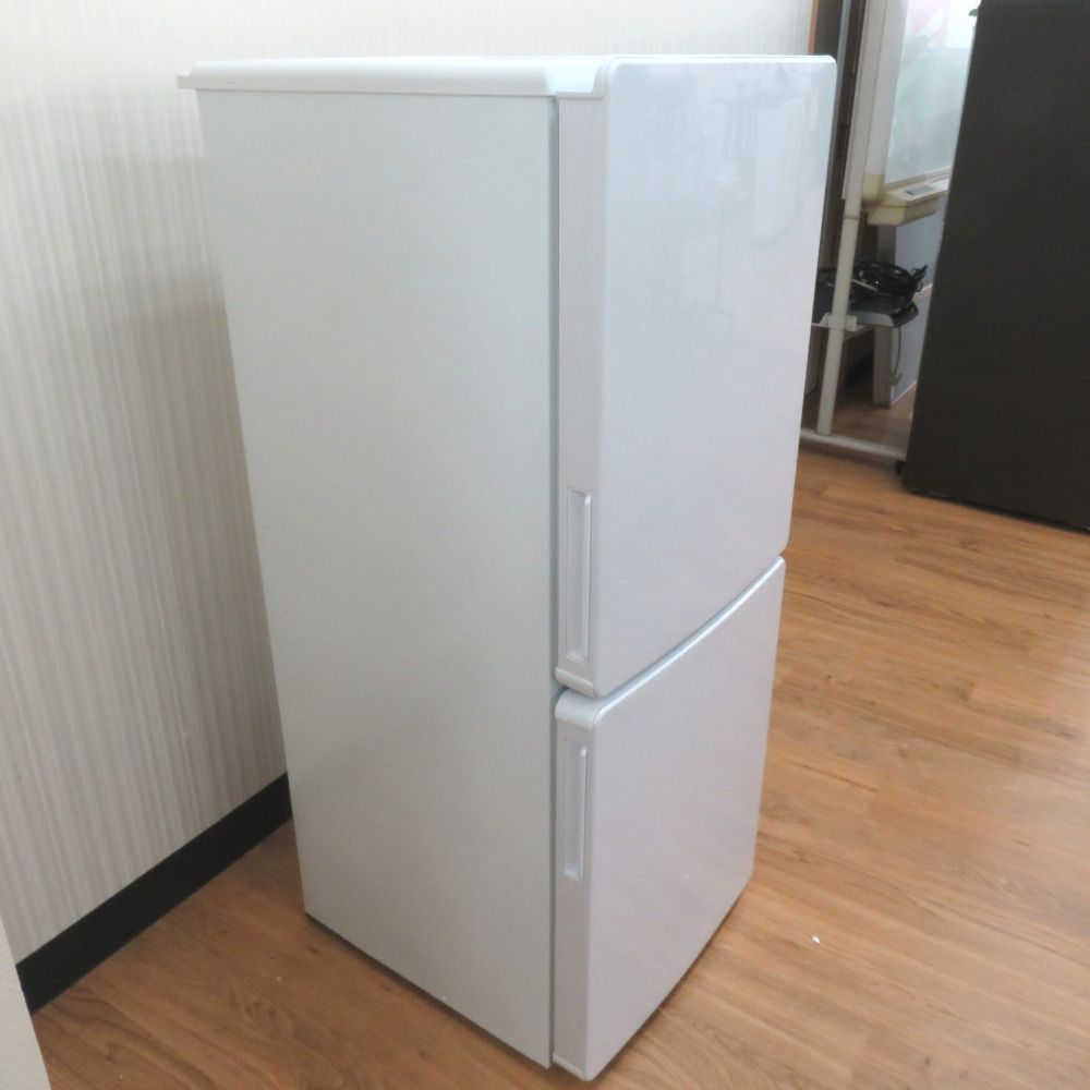 ＊東京都付近取引限定＊美品　Haier ２ドア冷蔵庫　2022年148L 右開き Haier ハイアール 冷蔵庫 148L 右開き 2ドア冷凍冷蔵庫 アウトレット品