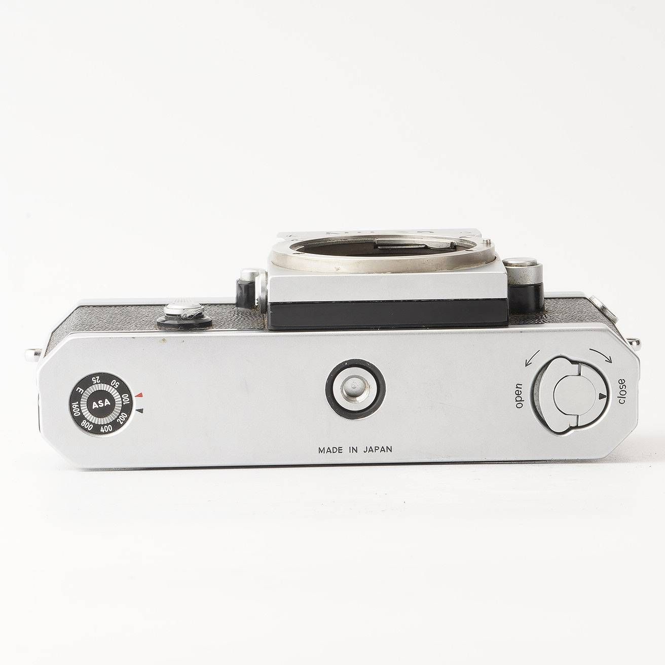 ニコン Nikon F アイレベル Eye Level 35mm 一眼レフ フィルムカメラ