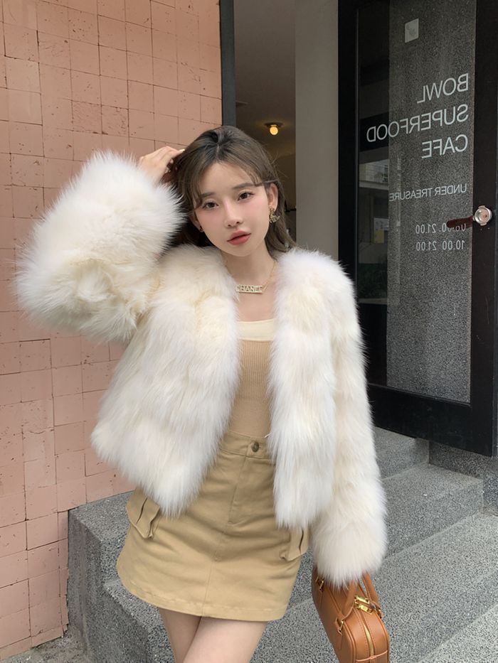 ファーコート レディース ボア アウター ノー ボアジャケット エコファー ショート丈 ふわふわ おしゃれ 防寒コート 冬 ゆったり カジュアル 体型カバー 暖かい 通勤 秋冬 ewcF402 SIROKUMA-CORPORATION_COM