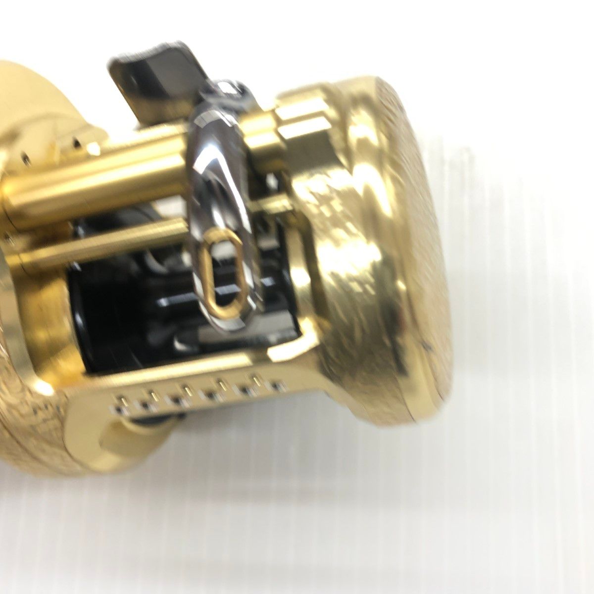σσ【中古】SHIMANO シマノ 23カルカッタコンクエスト MD 401XGLH