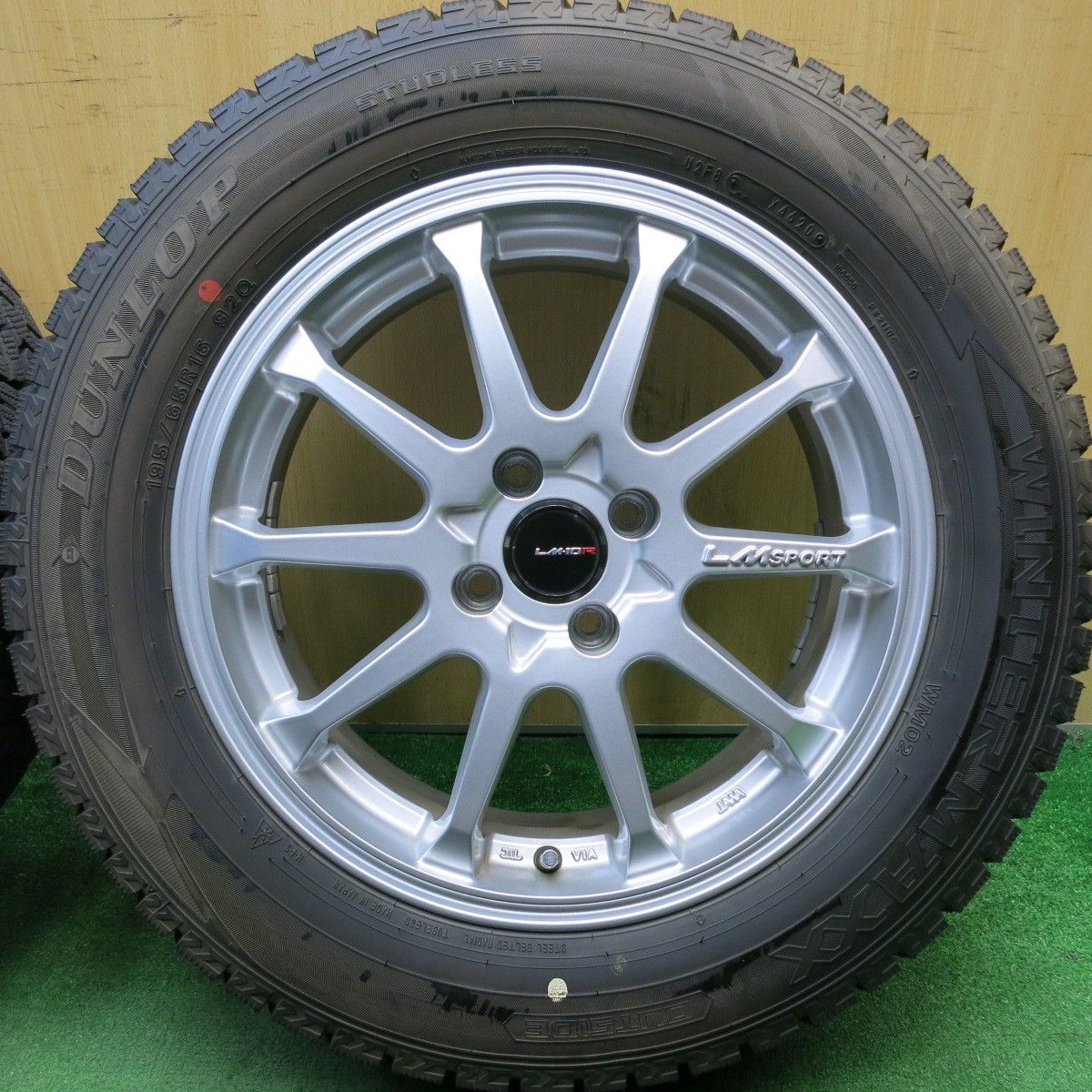 9.5分 スタッドレス