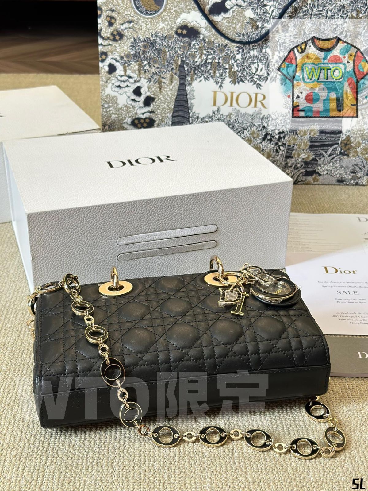 Dior　ハンドバッグ DIOR | アイコニックなレディ ディオール |ウィメンズバッグ