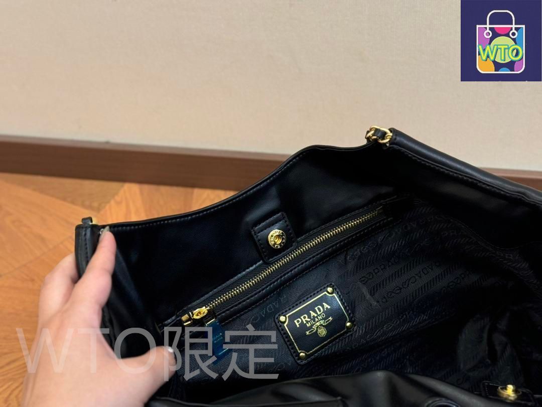 24時間以内のご購入&お支払い限定のお値段★❤︎です★新品未使用★プラダ★黒 reine-web_23-040170