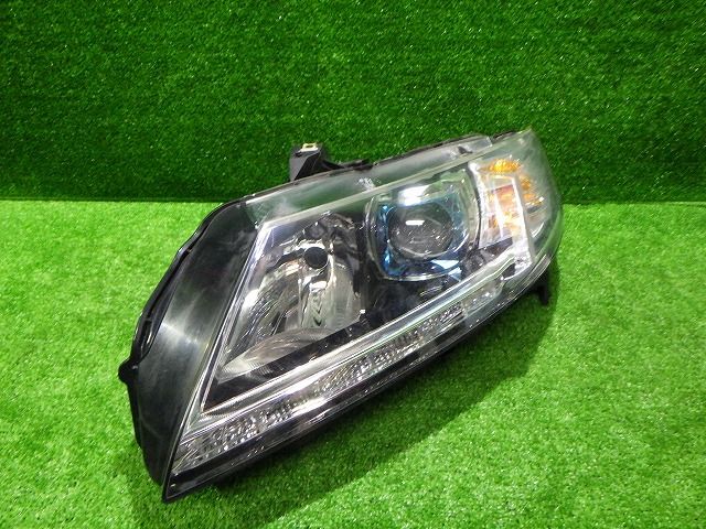 CR-Z ZF1 左ヘッドライト HID KOITO 100-22010 ホンダ CR-Z/ZF1 ヘッドライト 左 KOITO 100-22010