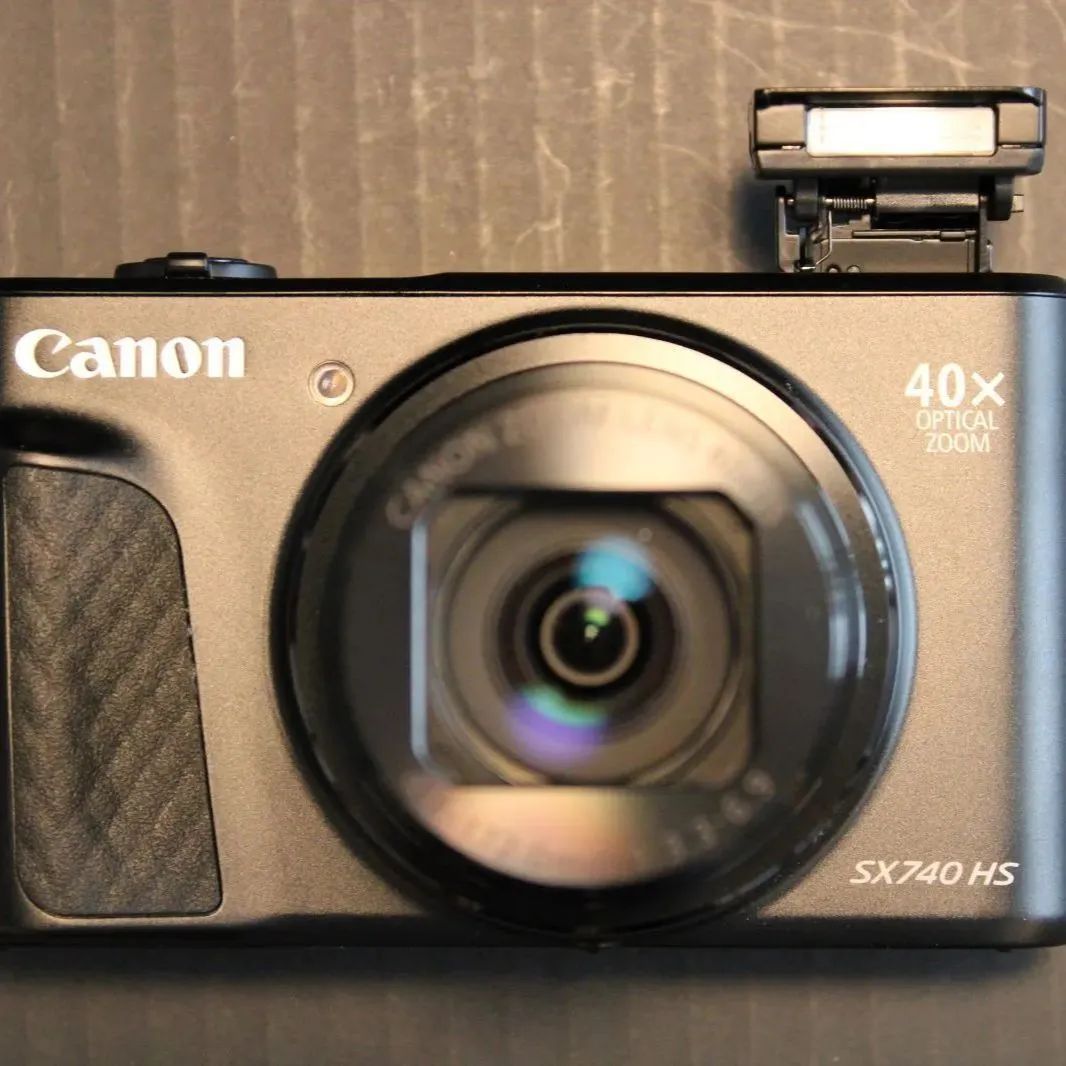 SX740