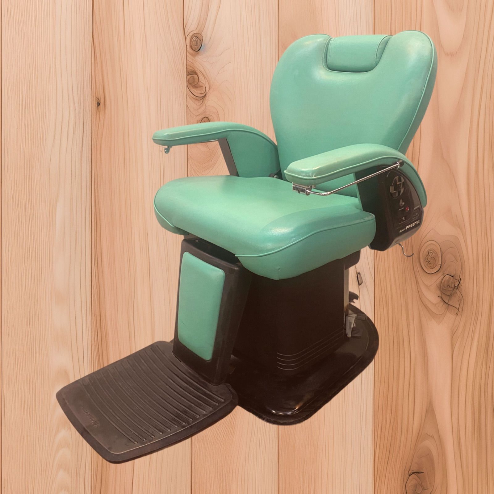 理容椅子・バーバー椅子｜中古美容機器・中古理容機器の買取・販売は