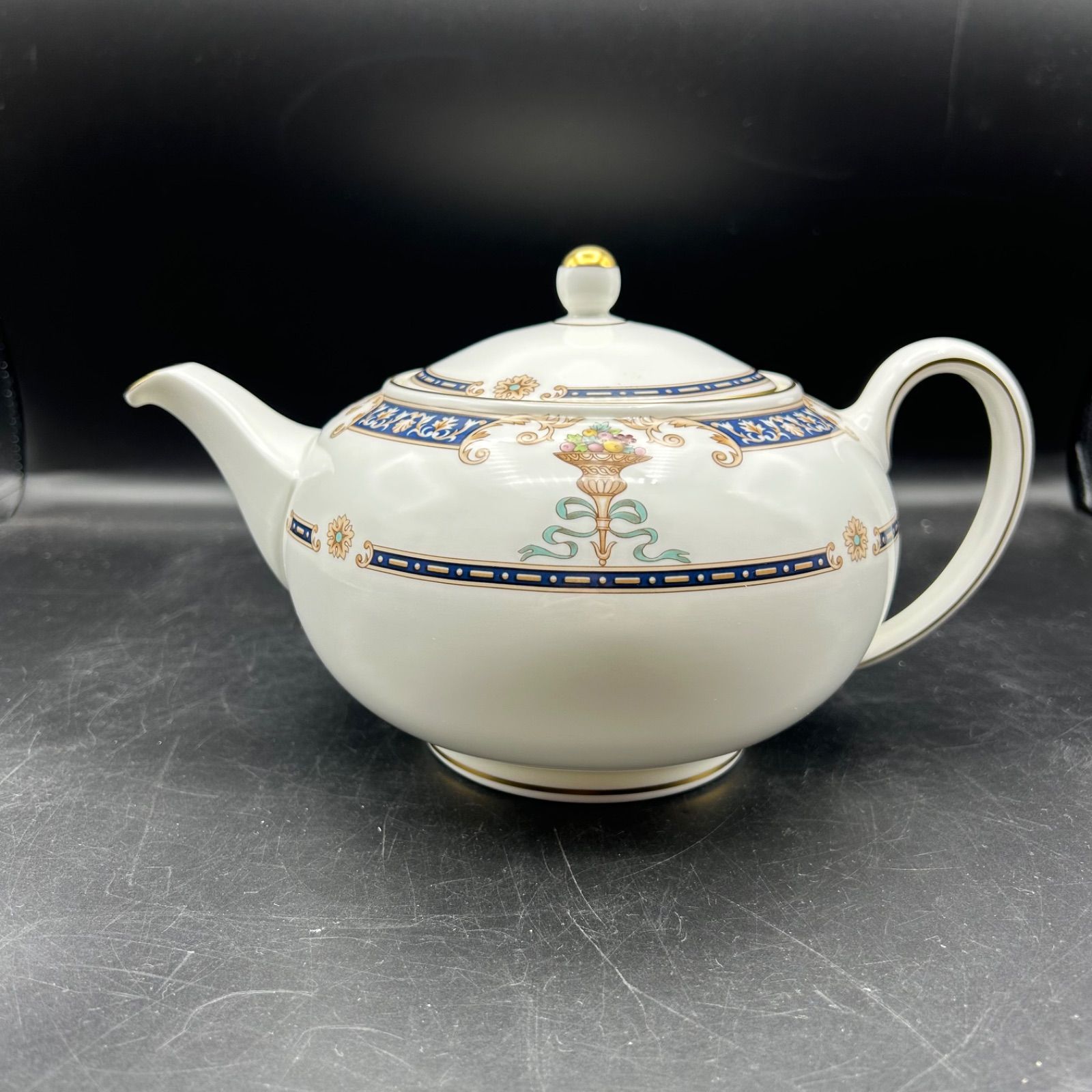 レア 美品 ウェッジウッド WEDGEWOOD ハイグローブ ポット 黒壺 旧刻印 