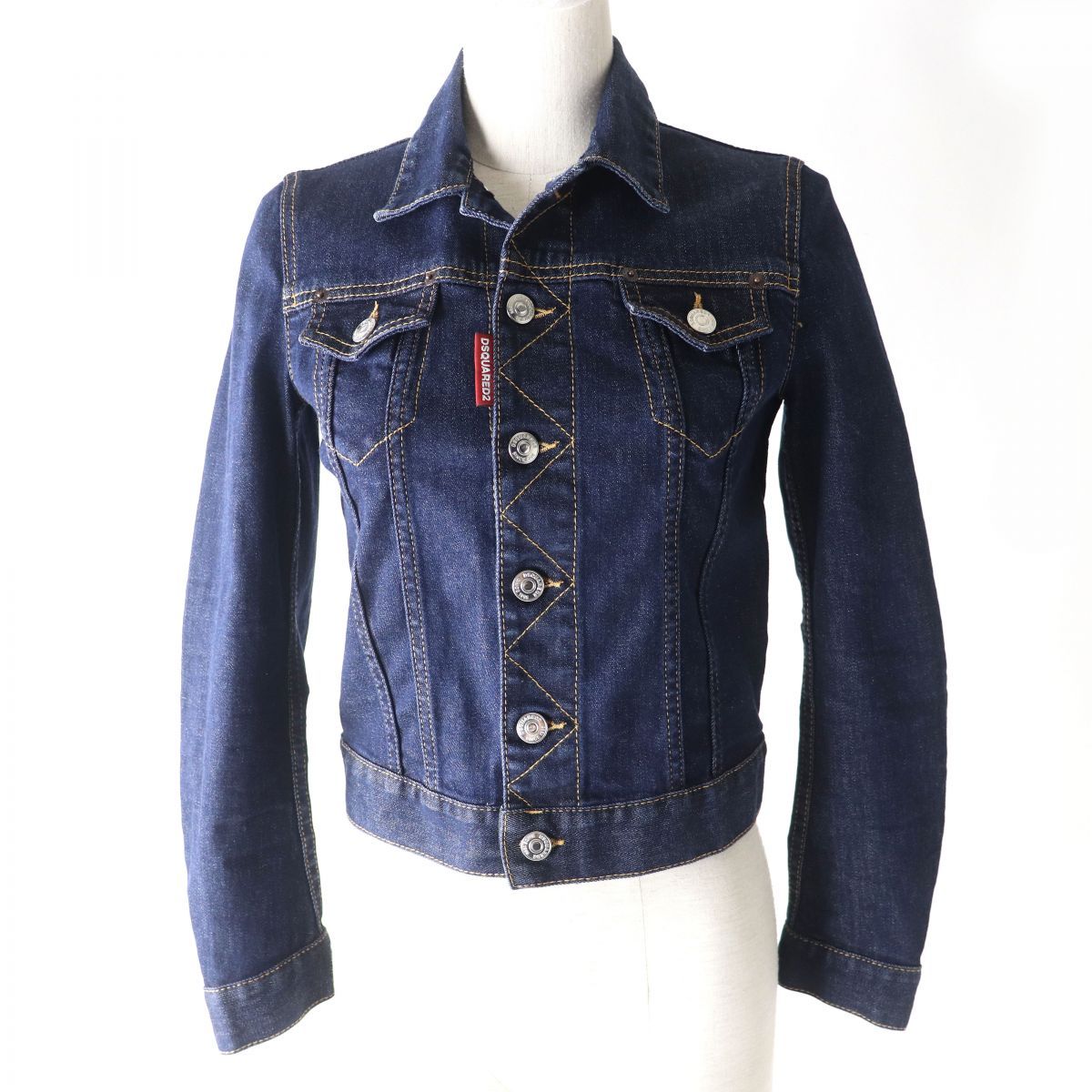 美品△正規品 DSQUARED2 ディースクエアード 19AW S75AM0704 ロゴ 