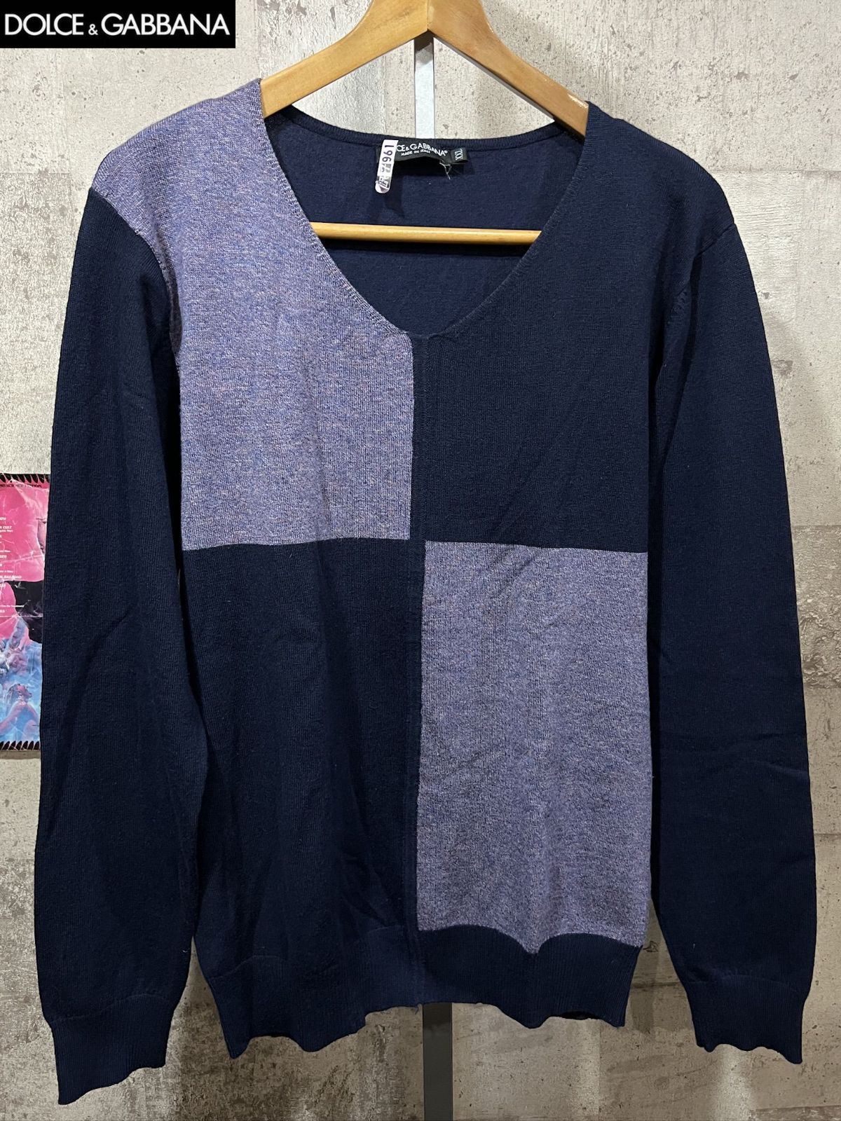 美品 クリーニング済 ドルチェ&ガッバーナ イタリア製 コットン Vネック セーター XXL DOLCE&GABBANA 美品 クリーニング済 ドルチェ&ガッバーナ イタリア製 コットン V