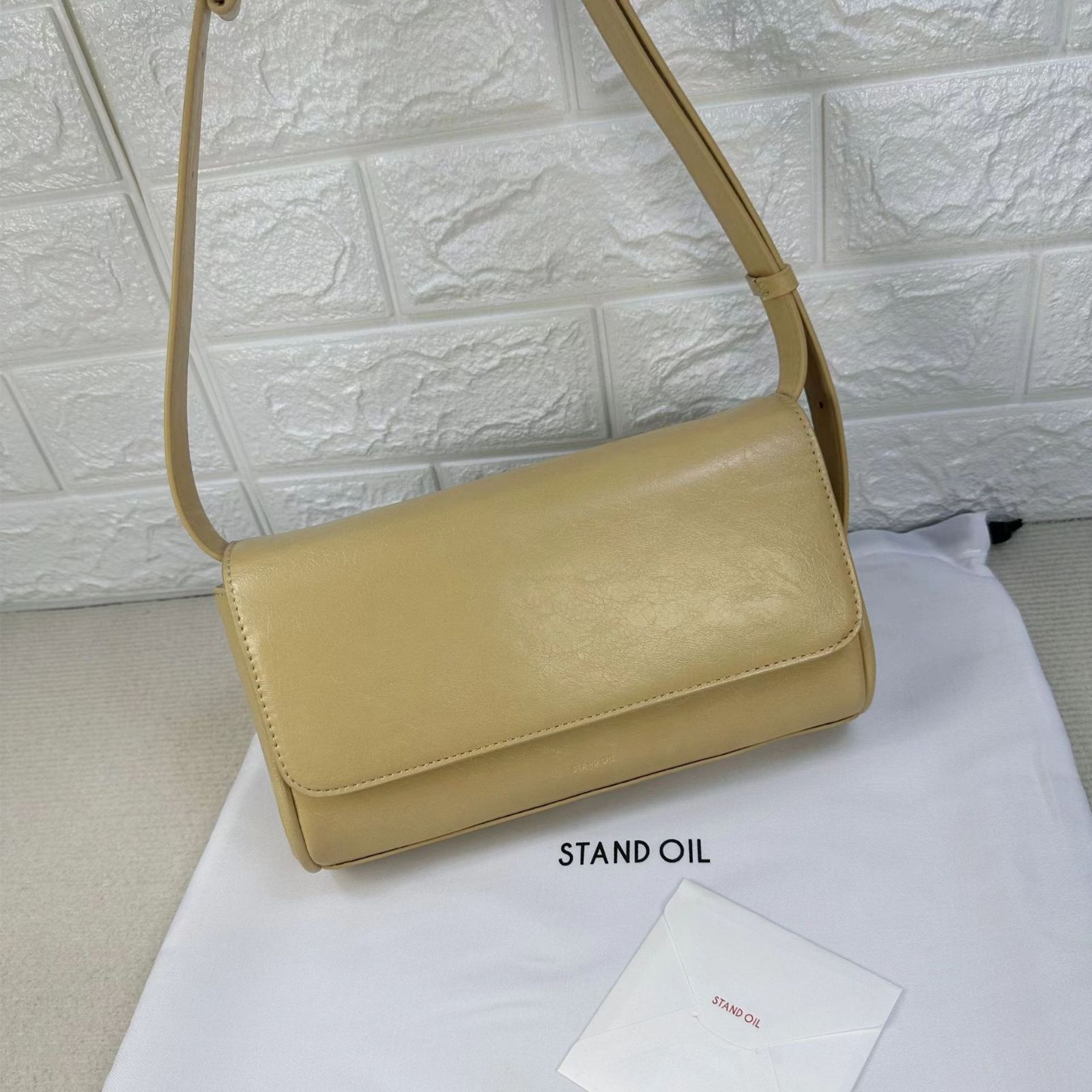 新品】STAND OIL バターバッグクラシック Butter bag Classic レディース ショルダーバッグ 韓国大人気 スタンドオイル ５色  - メルカリ