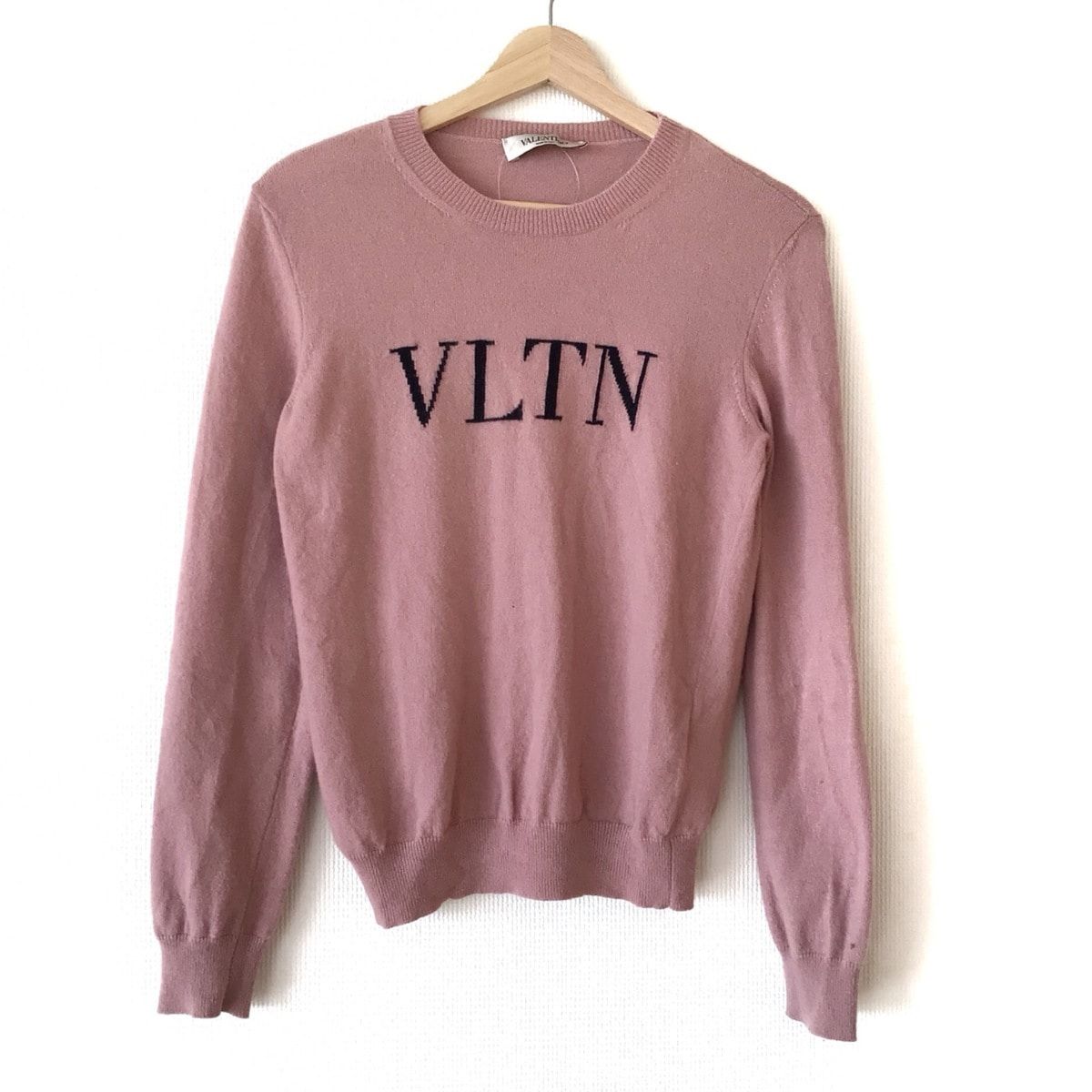 VALENTINO(バレンチノ) 長袖セーター サイズM メンズ - ピンク×黒 クルーネック/カシミヤ
