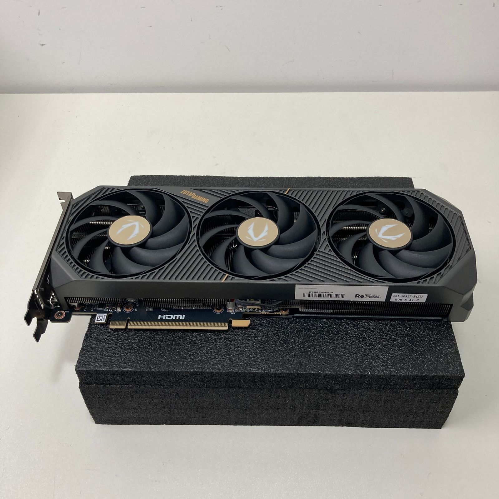 ZOTAC GeForceRTX5070 SOLID OC 12GB【中古】 中古】ZOTAC ZOTAC GAMING GeForce RTX 5070 SOLID OC ZT-B50700J-10P