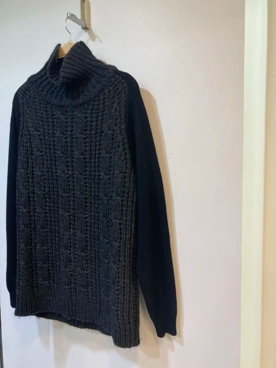 【雷市場（ポンジャン）商品韓国直送】 WOOYOUNGMI(ウーヨンミ) タートルネック ケーブル ニット セーター