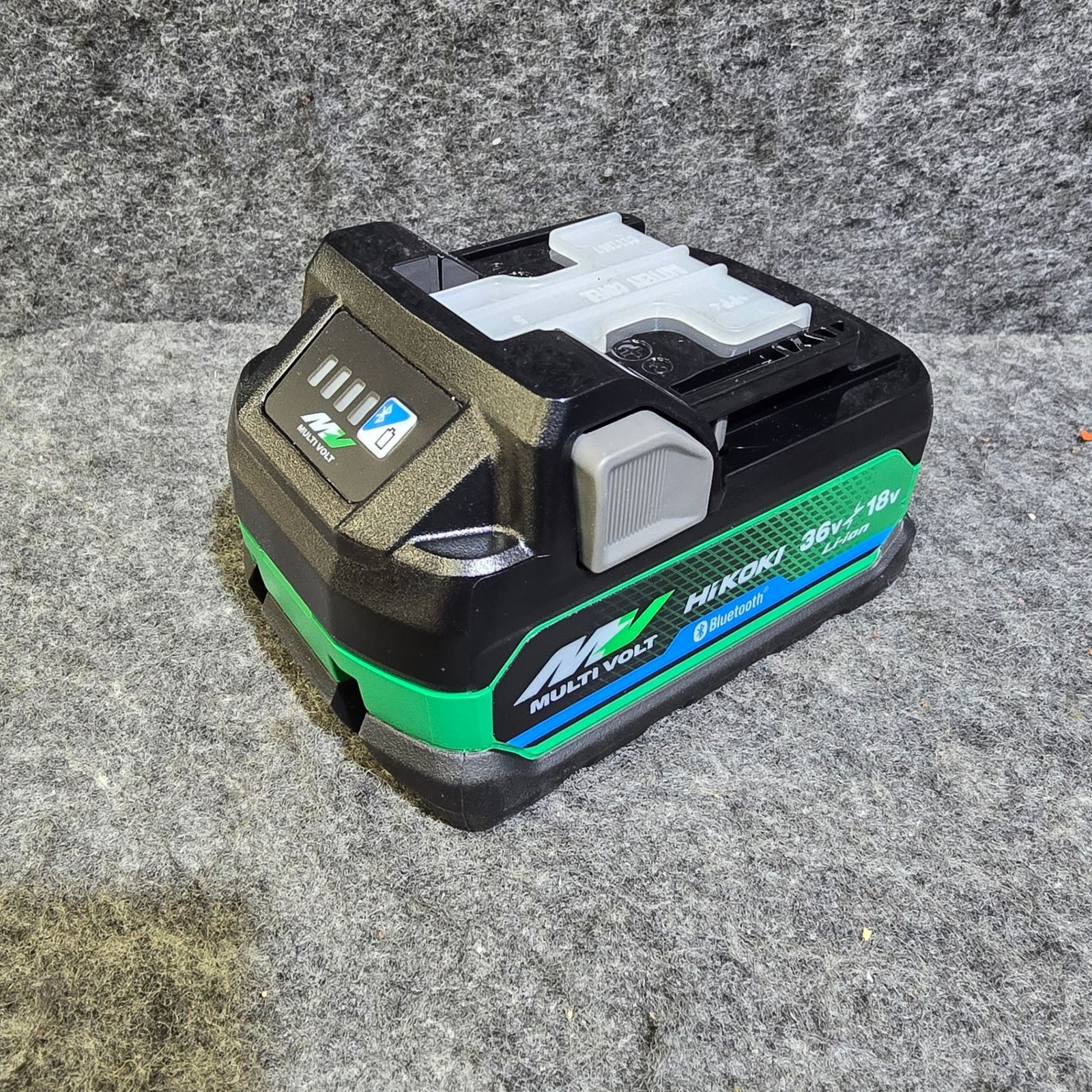 未使用品・元箱無し】ハイコーキ(HIKOKI ※旧:日立工機) リチウムイオン 