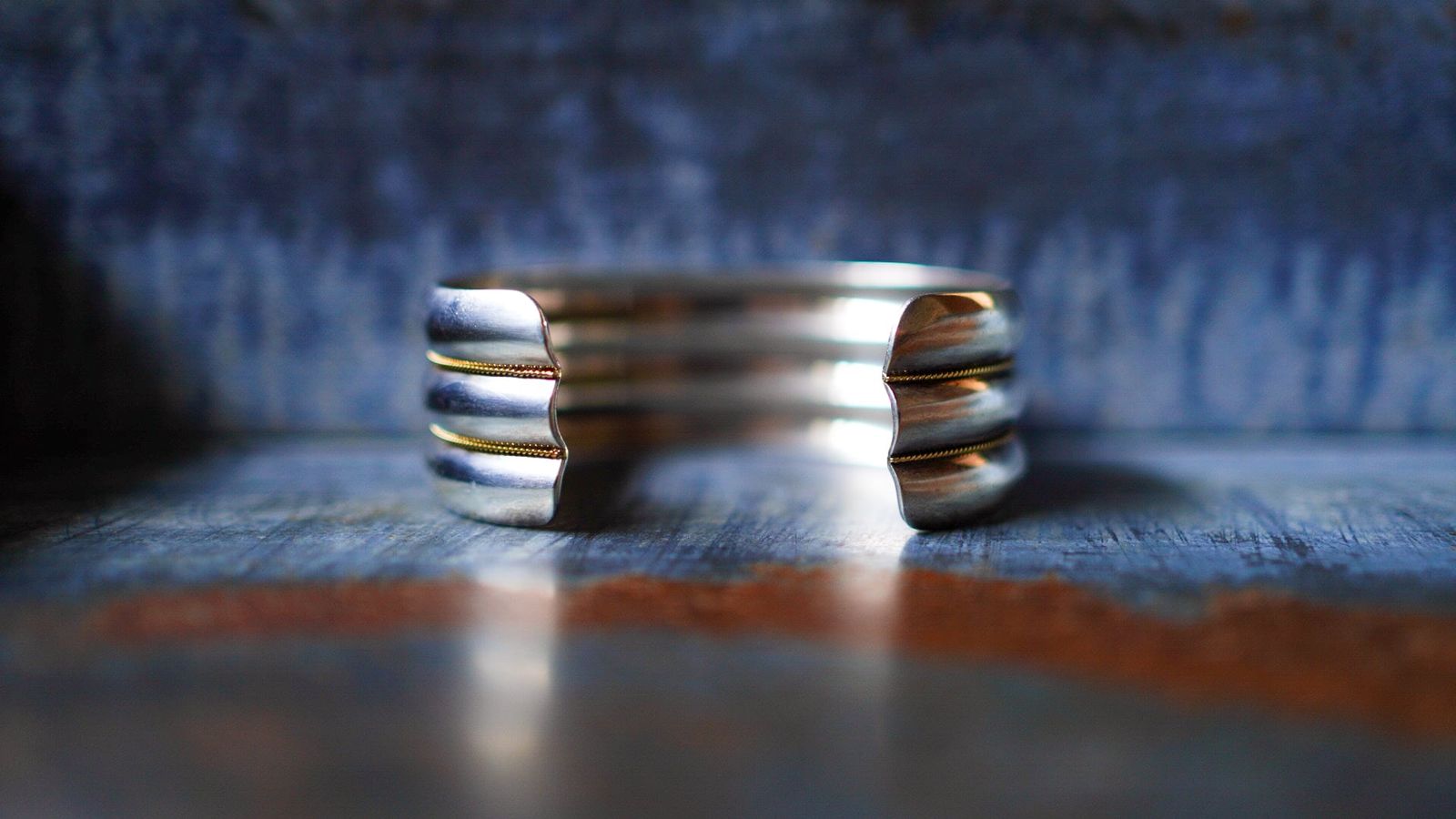 TIFFANY K14×925 ツイストロープ カフ ダブルライン バングル TIFFANY K14×925 ツイストロープ カフ ダブルライン バングル