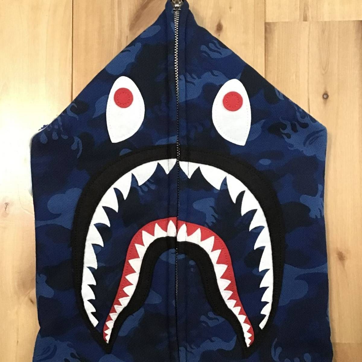 ☆ムック限定☆ ファイヤーカモ シャーク パーカー Mサイズ shark full zip hoodie a bathing ape BAPE fire  camo 迷彩 エイプ ベイプ - メルカリ