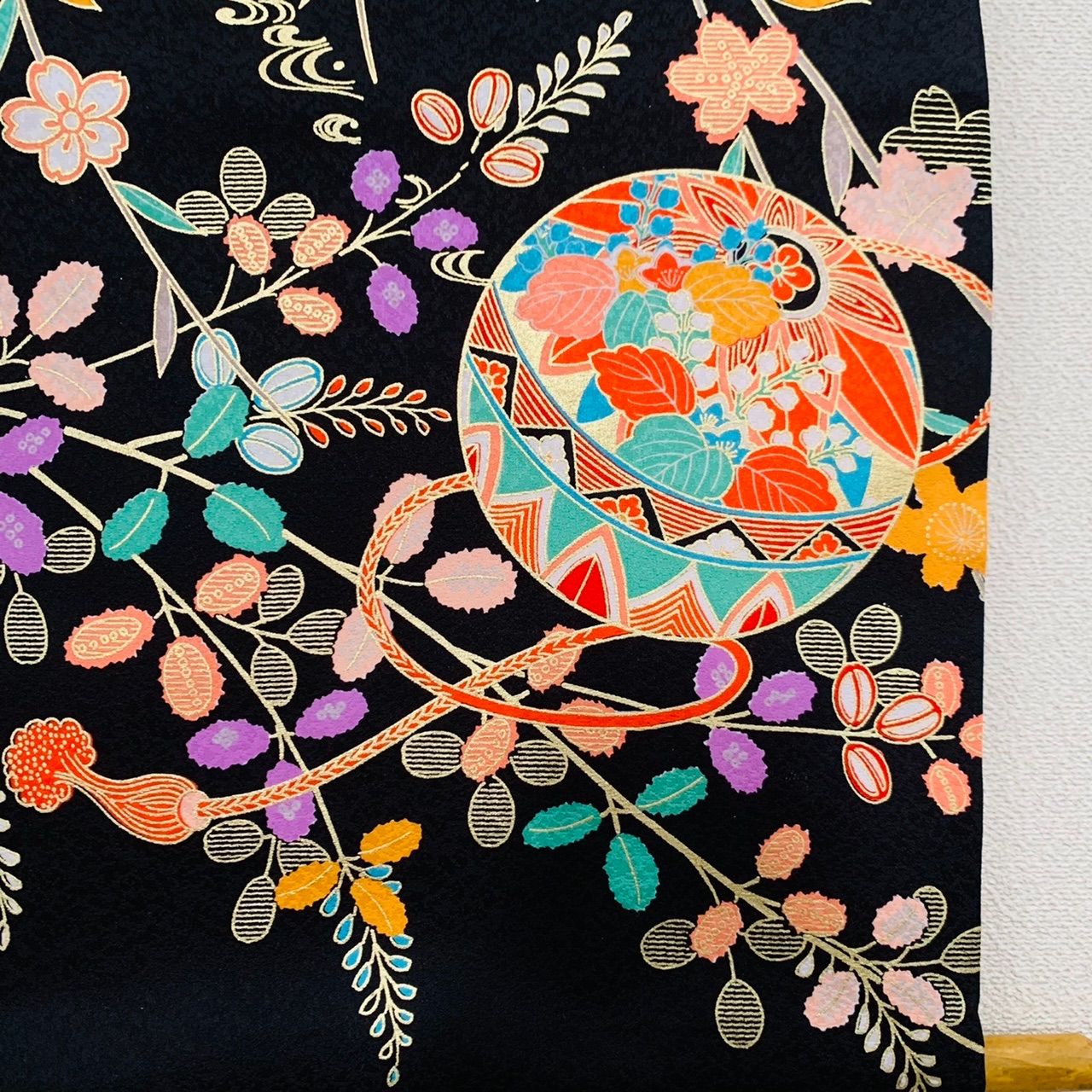 👘 ひな祭り 新品❣️正絹 七五三着物生地 タペストリー 掛け軸 👘 ひな祭り 新品❣️正絹 七五三着物生地 タペストリー 掛け軸