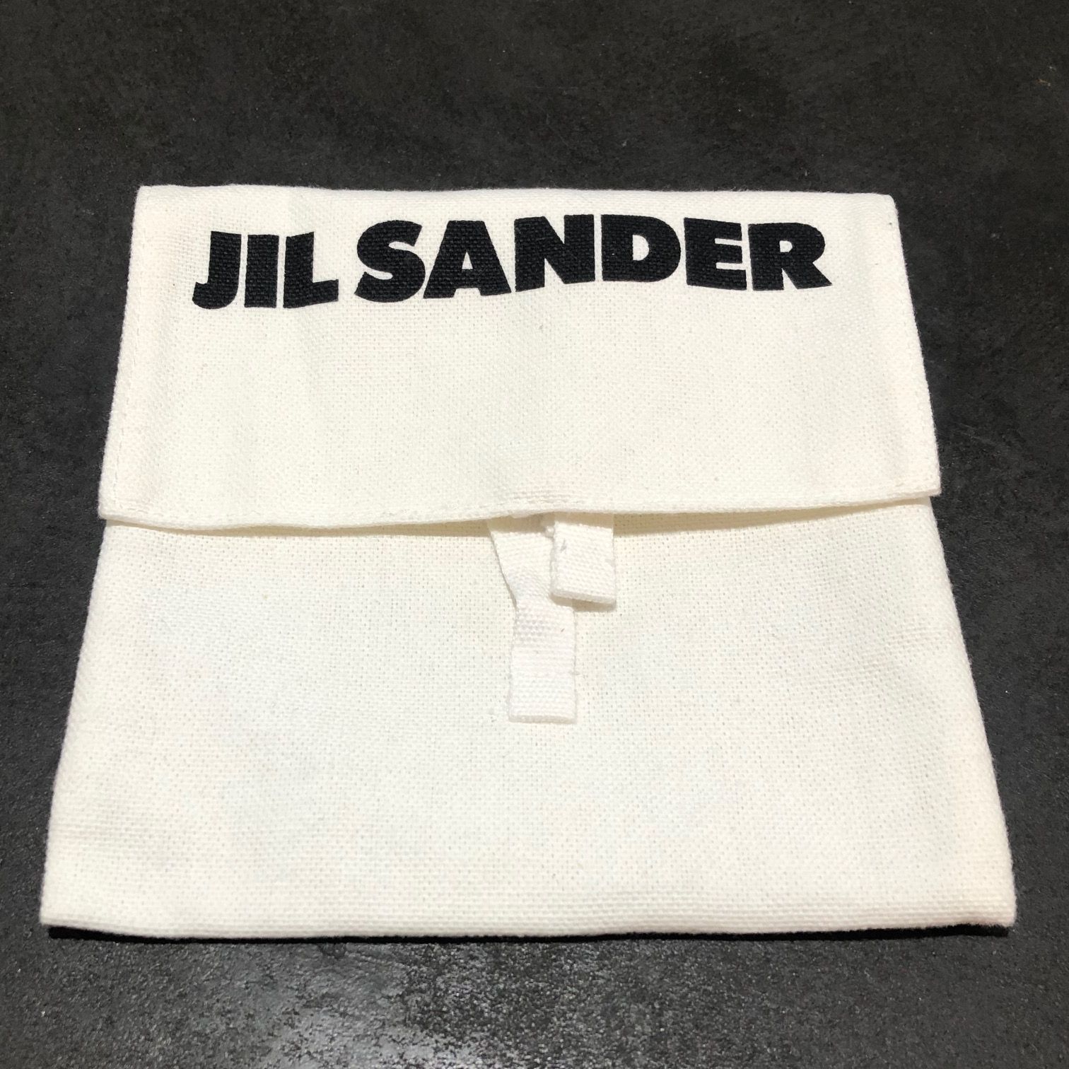 未使用 JIL SANDER クロシェットキーリング ネックストラップ レザー ネックレス ジルサンダー JSMT840140 76927A4 -  メルカリ