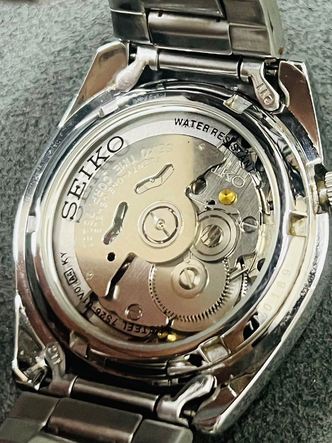 SEIKO5　セイコー　自動巻き　7S26-01V0　21JEWELS　美品 希少 裏スケ】SEIKO 5 セイコー 7S26-01V0 デイライト 21JEWELS