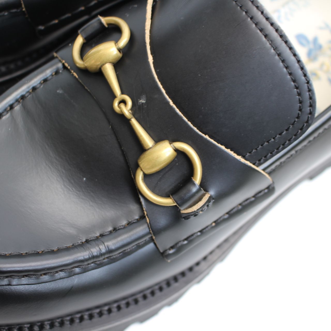 【極美品】 GUCCI Bee グッチ ビー ホースビット ローファー 黒 IS238)【美品】グッチ ホースビット ローファー ブラック ビー Bee 蜂